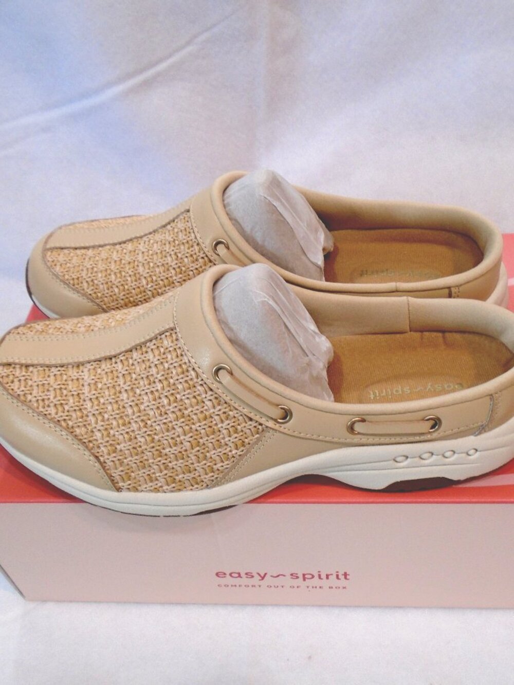 EASY SPIRIT 9.5M Clogs seTravelport 195 Light Natural - NEW